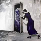 Derri&egrave;re la porte
